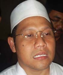 Virus ke PKB Melalui Yenny